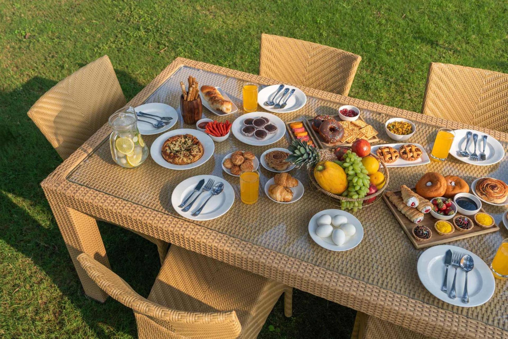 Stayvista At Amara Villa Luxury Collection With Private Pool & Gazebo Alibag Exterior photo